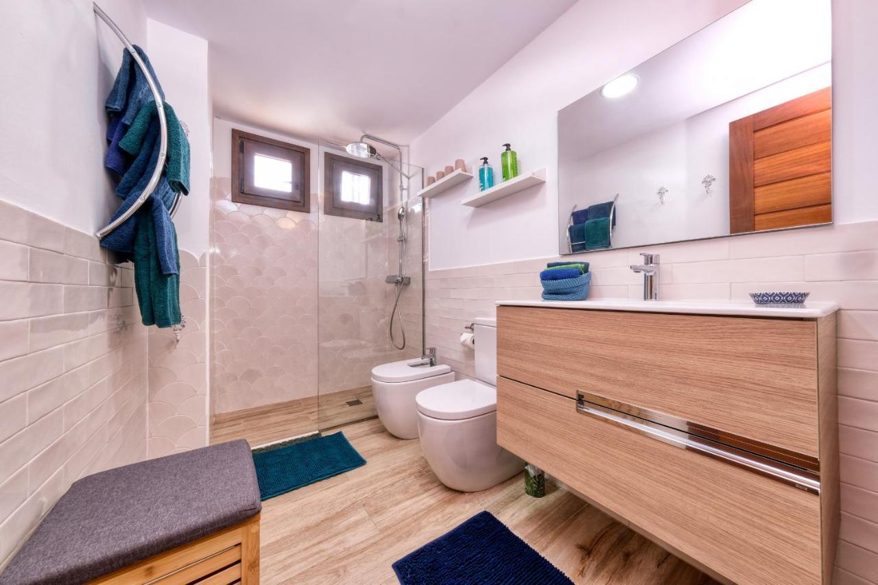Casa Bleu 2 Floors ,2 Bedrooms ,Equipped Kitchen ,Balcony ,Terrace And Grill Puerto Calero Zewnętrze zdjęcie
