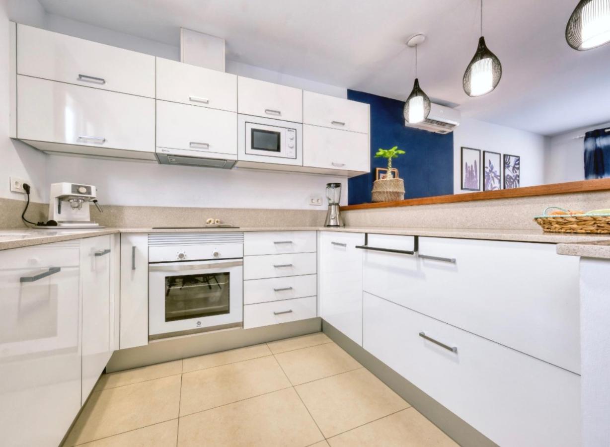 Casa Bleu 2 Floors ,2 Bedrooms ,Equipped Kitchen ,Balcony ,Terrace And Grill Puerto Calero Zewnętrze zdjęcie